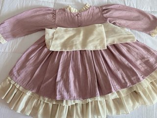 Vestido infantil volantes rosa y crema