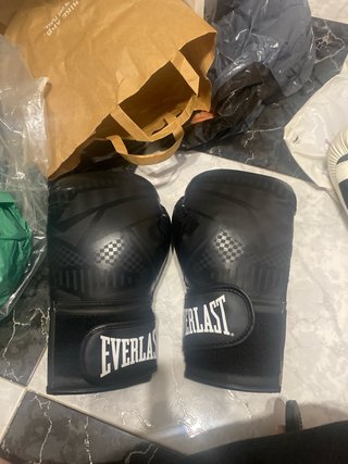 Guantes de Boxeo Everlast Negros