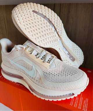 Nike Pegasus Premium Talla 41 “NUEVAS A ESTRENAR”