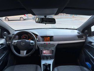 Opel Astra 2008