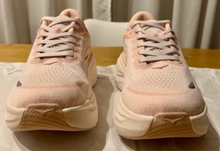 Zapatillas Hoka Beige/Rosa