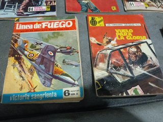 Lote 5 Novelas Gráficas Vintage (Guerra y Oeste)