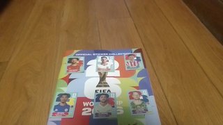 un album del mundal y cartas