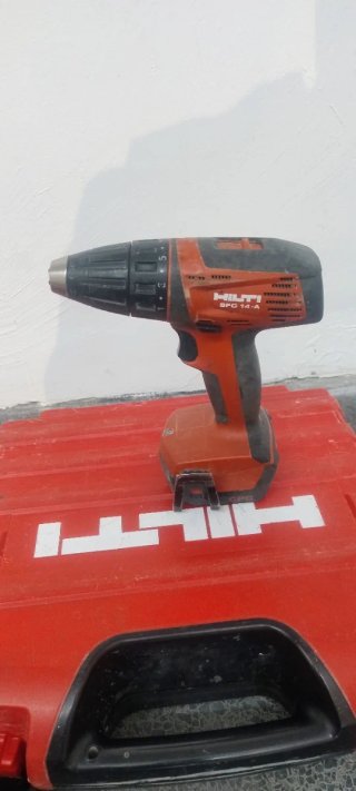 Avvitatore Hilti SFP 14-A con caricabatterie