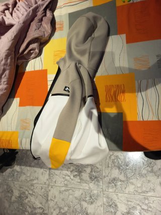 Sudadera Tenth gris y amarilla