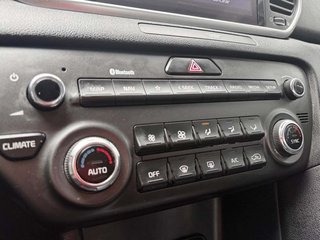 Kia Sportage 1.6 MHEV Business 4x4 100 kW (136 CV)
