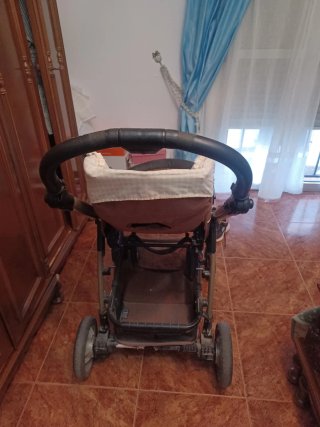 Carro de bebé con capazo