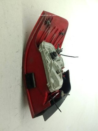 23143982 piloto trasero derecho audi a3 (8p1) 2.0
