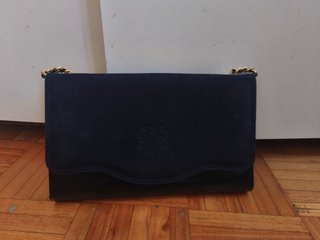 Bolso Loewe azul y negro