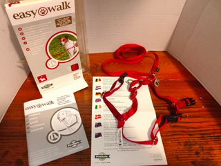 Pettorina e guinzaglio PetSafe Easy Walk rosso