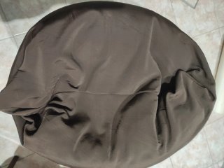 Pouf imbottito marrone