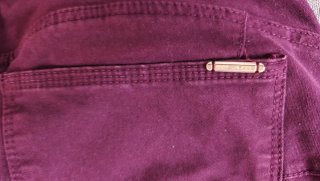 Pantalón vaquero morado