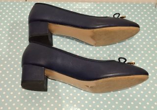 Zapatos salón azul marino