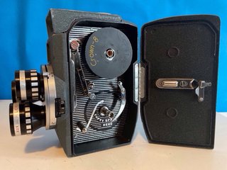 1.V.216. Cine a cuerda CROWN E3B. Vintage.