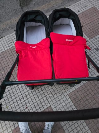 Carro gemelar negro y rojo