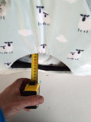 Cama igloo para mascotas pequeñas