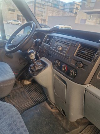 Ford Transit 2011