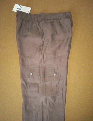 Pantalones cargo marrones talla S