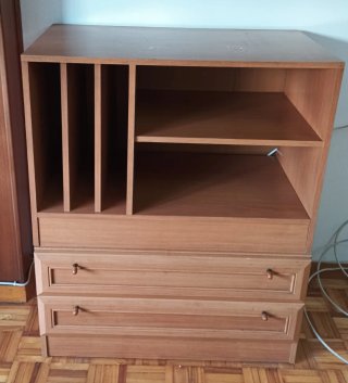 2 muebles de madera