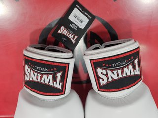 Guantes de Boxeo Twins Special BGVL3 White, Nuevos