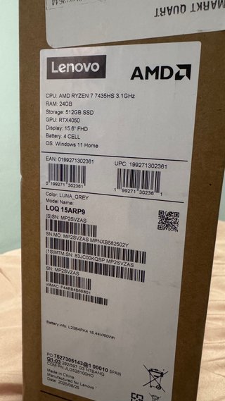 Lenovo LOQ Laptop Gris Plata