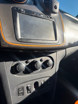 Dacia Sandero 2017