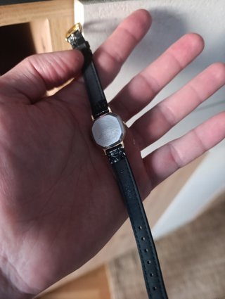 Reloj Seiko Octogonal Dorado y Negro