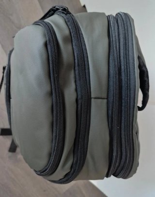 Mochila Paco Martínez verde nueva con etiquetas