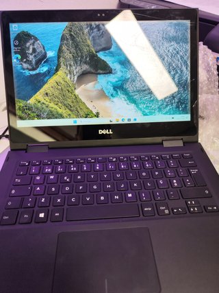 Dell Latitude 3390 2-en-1 i3 8GB 256GB