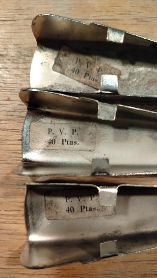 Tapas embellecedor bisagras Seat 600