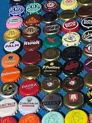 100 lattine di birra importate #D
