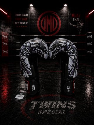 Guantes de Boxeo Twins Fancy Kabuki, Nuevos.