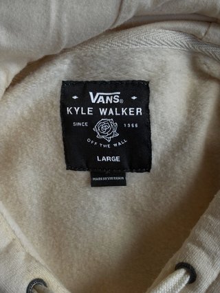 Sudadera Vans Beige con Rosa y Cuadros