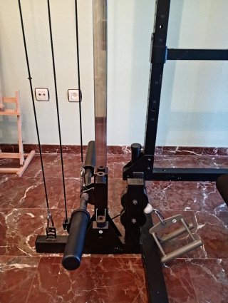 Máquina de pesas multifunción