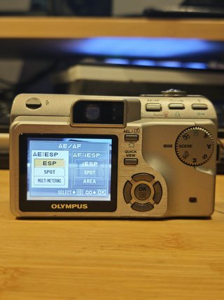 Olympus Camedia C-70 ZOOM Cámara Digital