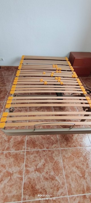 Cama articulada 105x190 + Colchón Poliéster