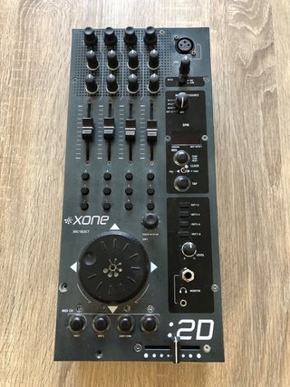 Controladoras MIDI Allen & Heath Xone 1D y 2D