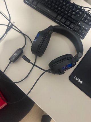 Auriculares Gaming PlayStation Negros y Azules
