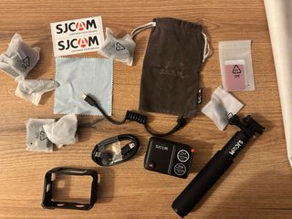 SJCAM SJ30 Charging Combo Cámara 8K