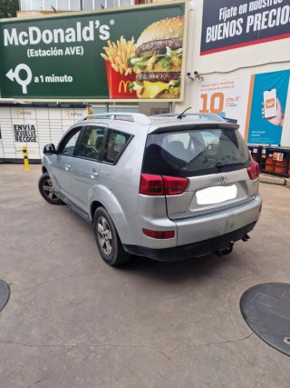Peugeot 4007 2010 7 plazas