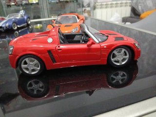 Opel Speedster 1/18 Welly