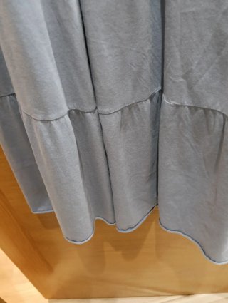 Vestido largo Pull&Bear azul cielo.