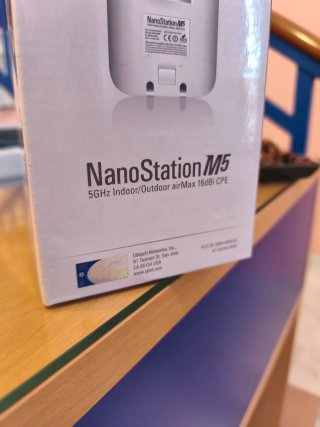 Ubiquiti NanoStation M5