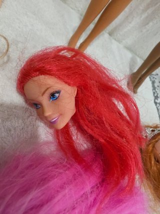 Muñecas y cabezas de muñeca