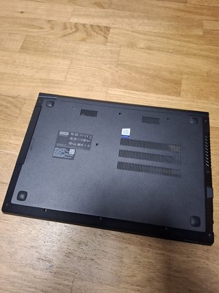 Portátil Lenovo V110-15ISK Negro