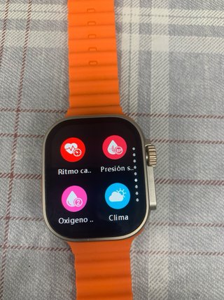 Reloj inteligente y auriculares