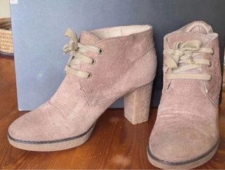 Scarpe tacco scamosciate