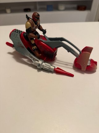 Vehículo y Figura Star Wars