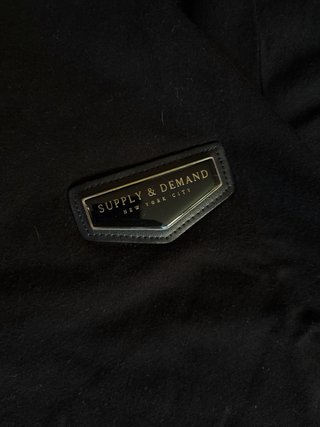 Camiseta Supply & Demand Talla M Negra