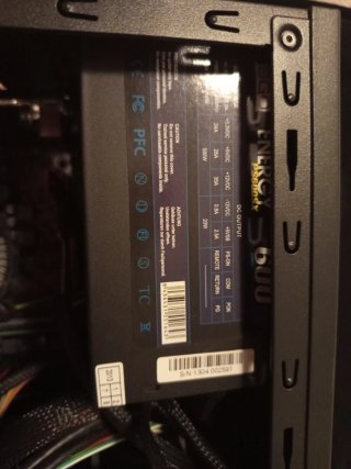 Ordenador i3 10100 8GB DDR4 240GB SSD